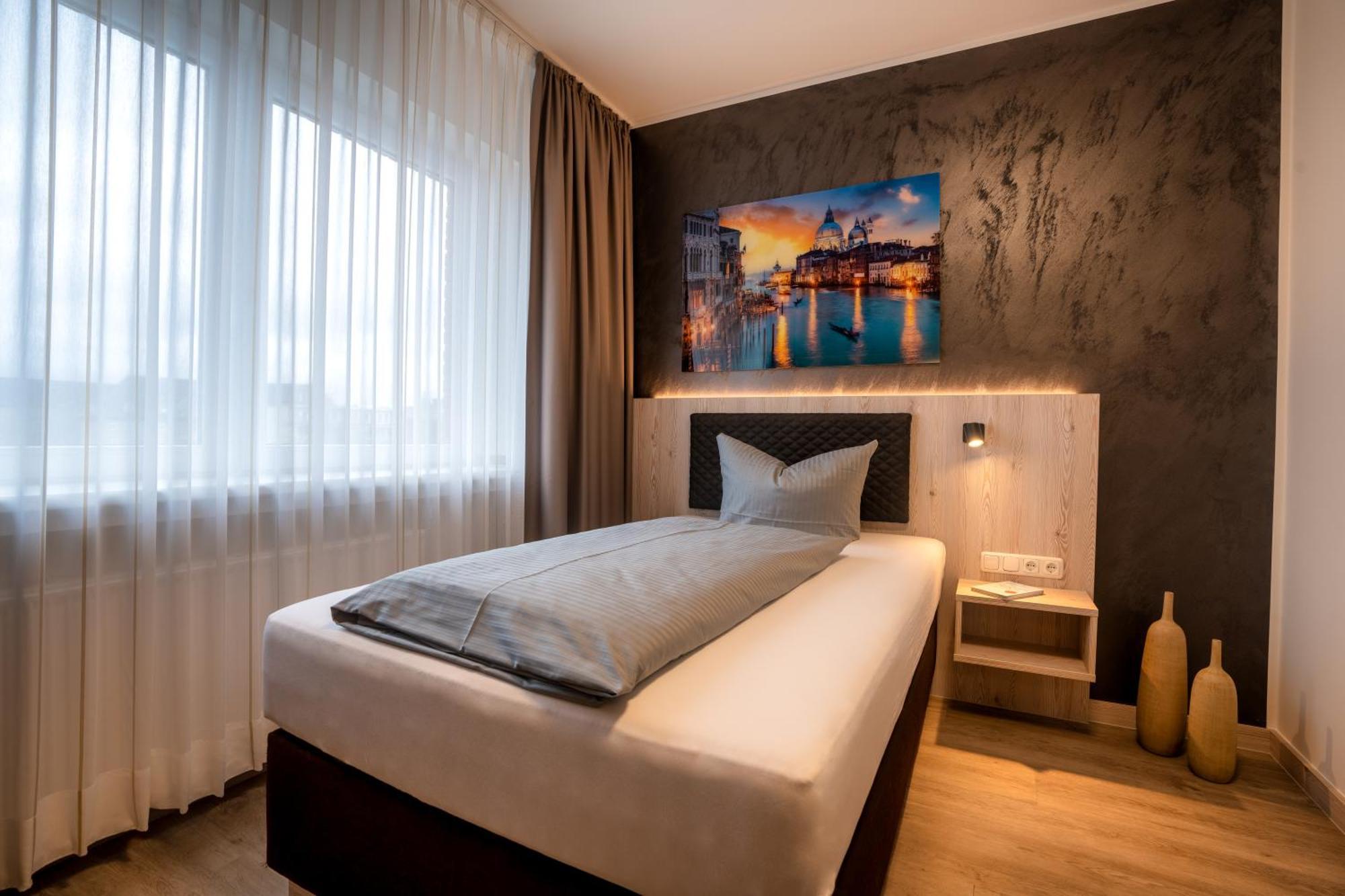 Hotel Monopol Gelsenkirchen Eksteriør billede
