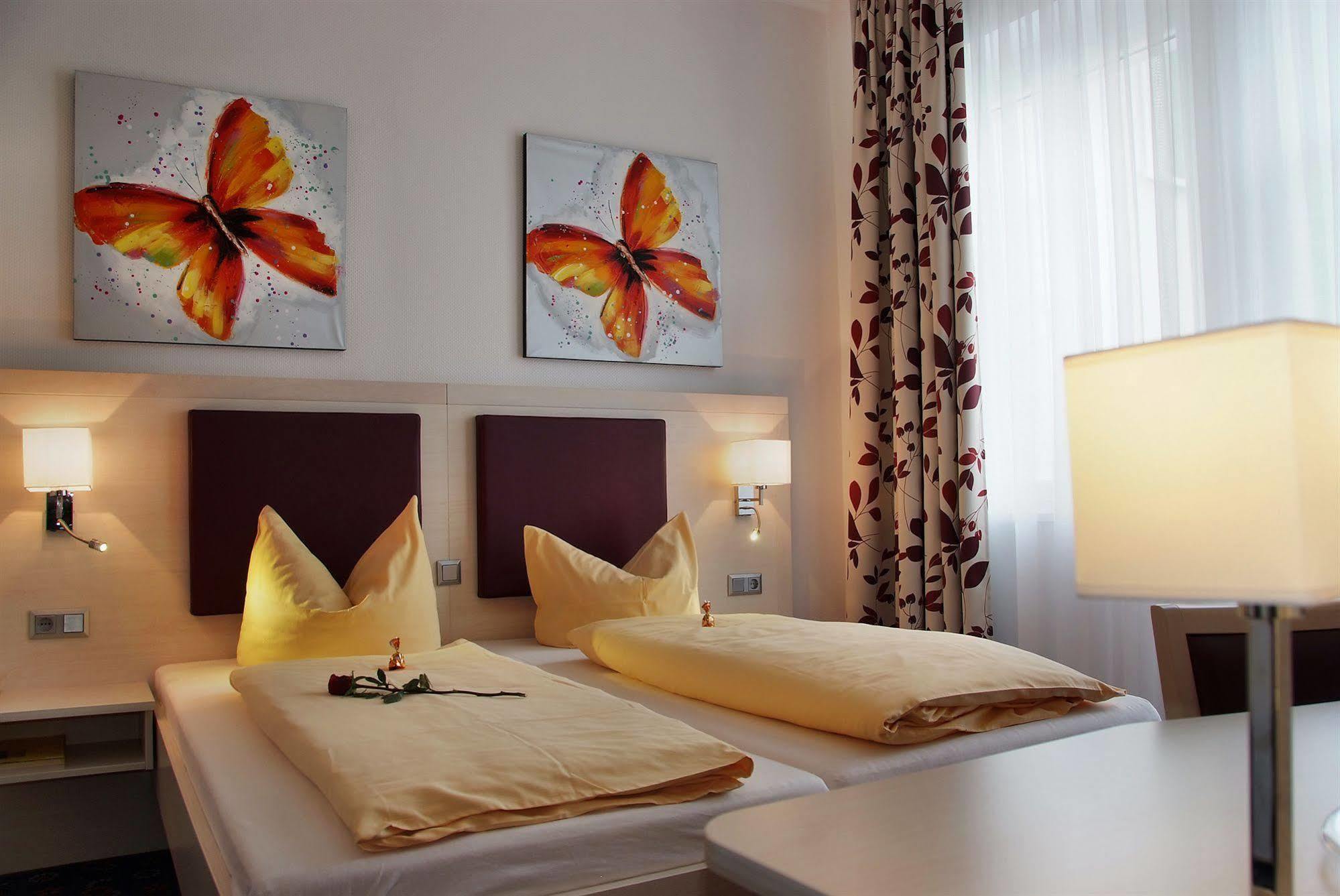 Hotel Monopol Gelsenkirchen Eksteriør billede