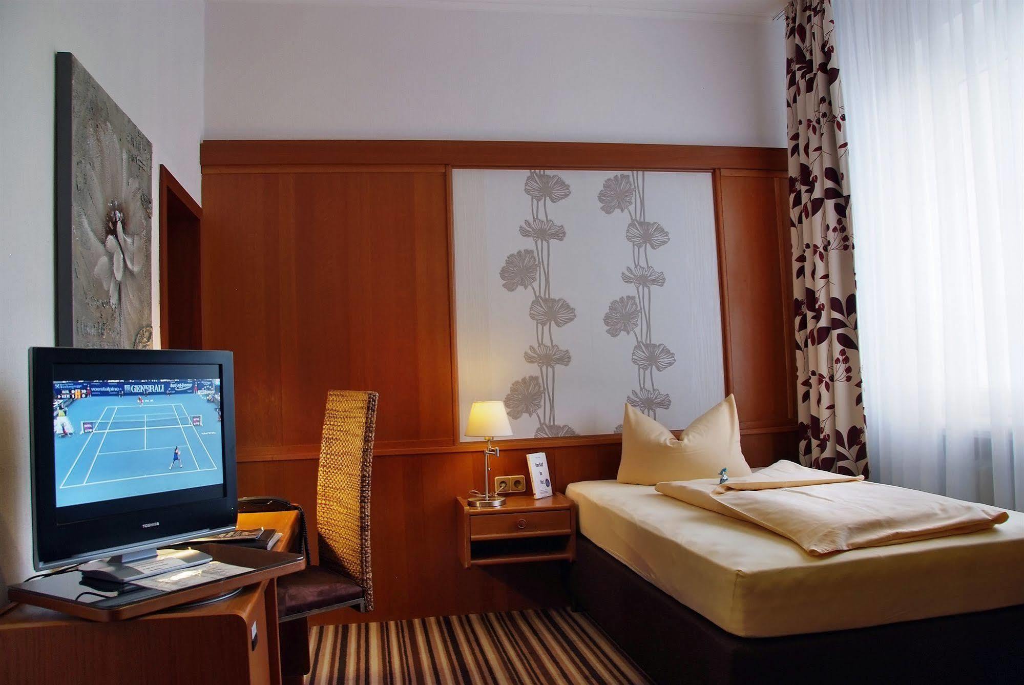 Hotel Monopol Gelsenkirchen Eksteriør billede